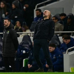 半场猛揍热刺半场被猛揍 曼城大起大落丢两分不冤